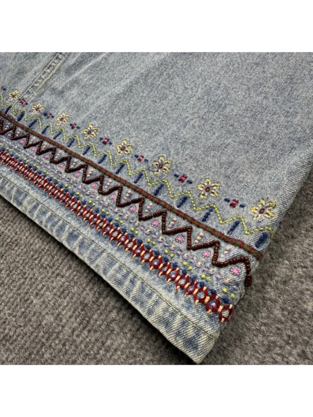 VTG Y2K 90s‎ Embroidered Beaded Denim Mini Skirt Western Boho Festival Size 6